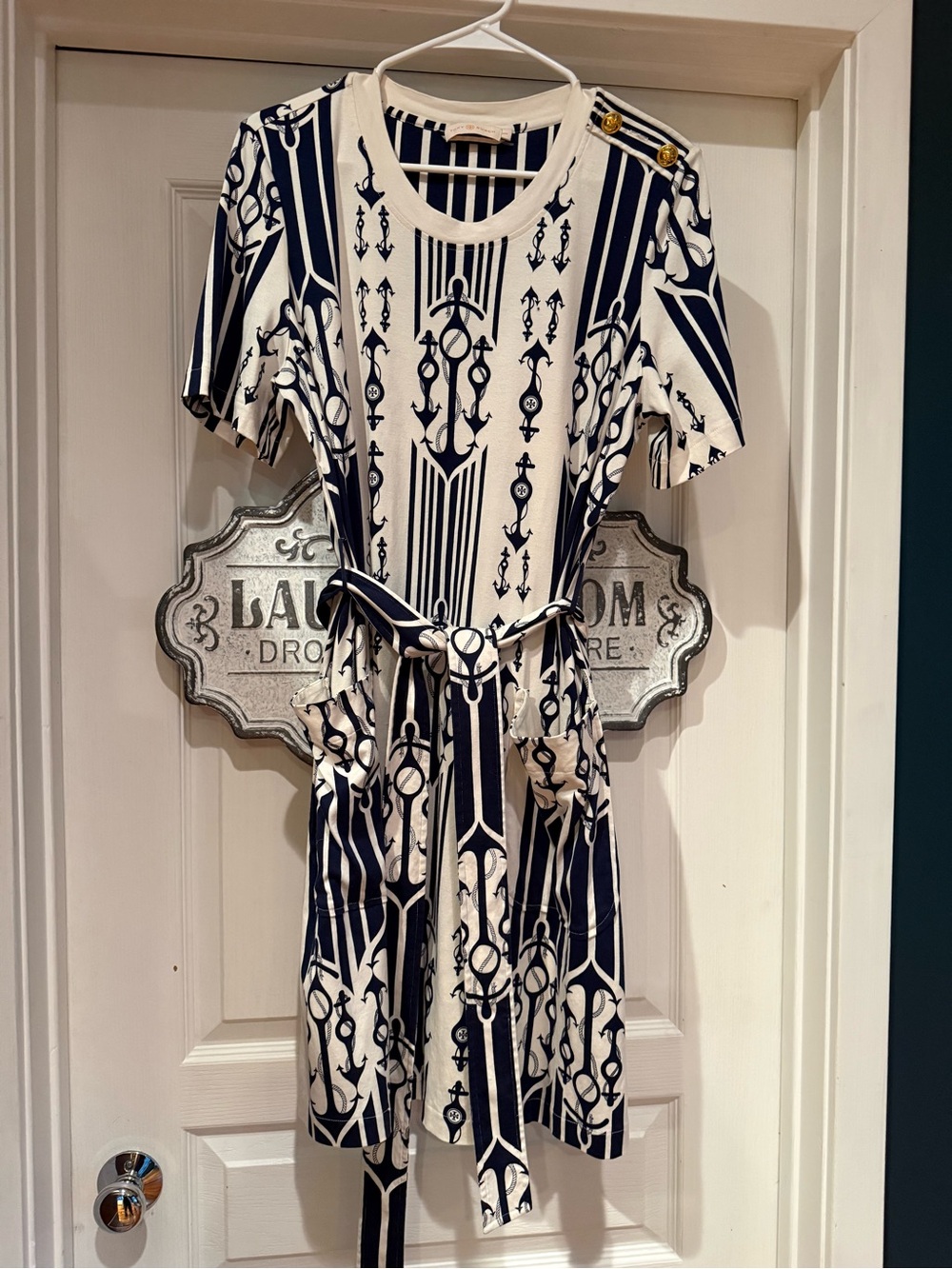 Tory Burch anchor short Sleeve Belted Dress (button missing)
